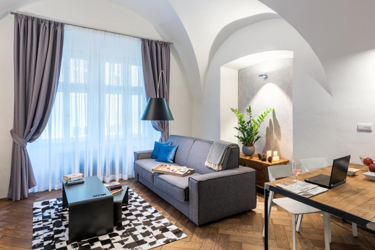 Aparthotel Mooo By The Castle 4*