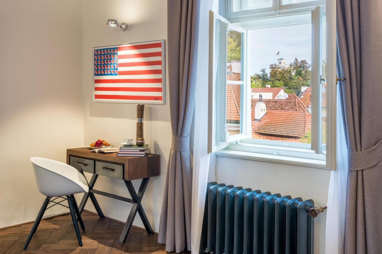 Lejlighedshotel Mooo By The Castle Prag